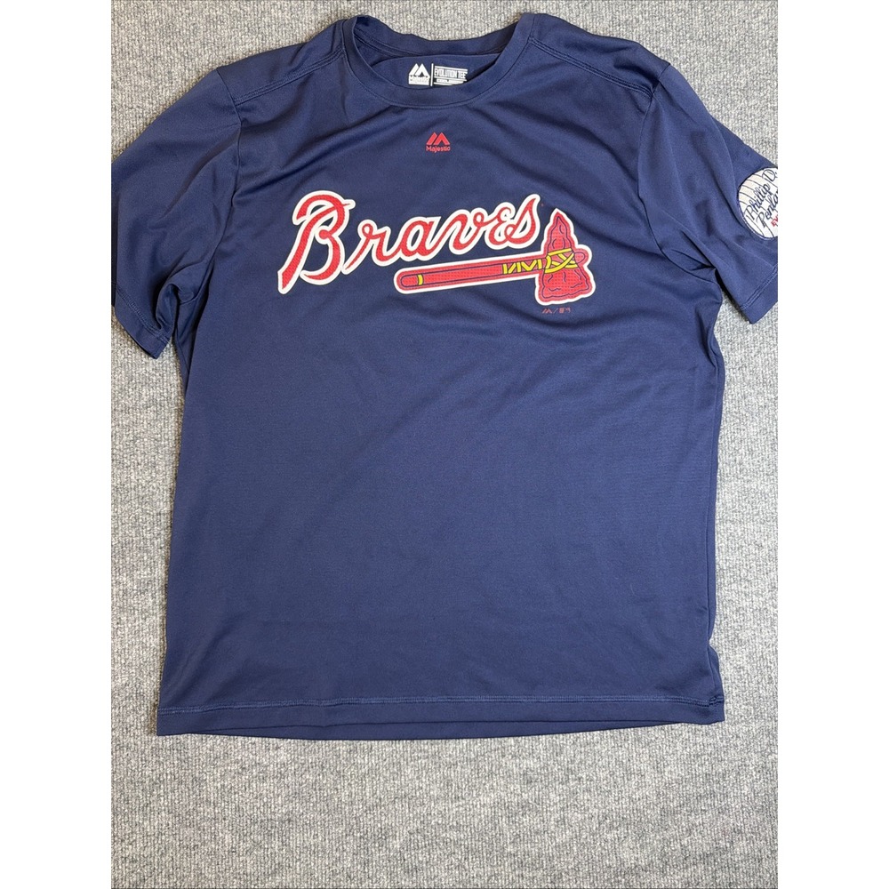 Majestic Atlanta Braves Men's Evolution Cool Base T-shirt Size L Navy